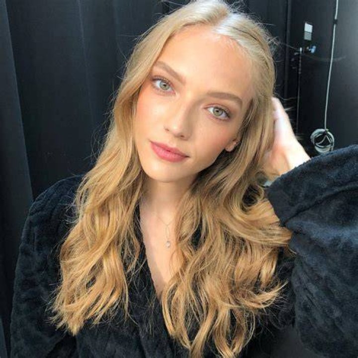 Allie Lewis