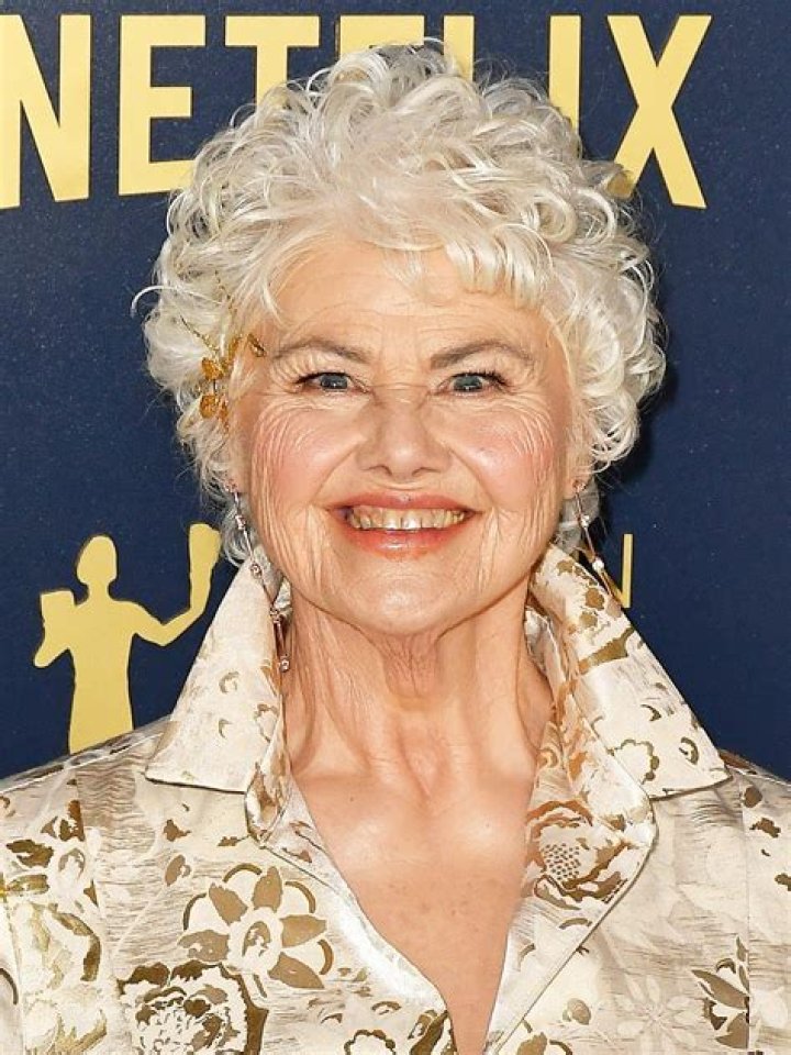 Annette Badland Net Worth