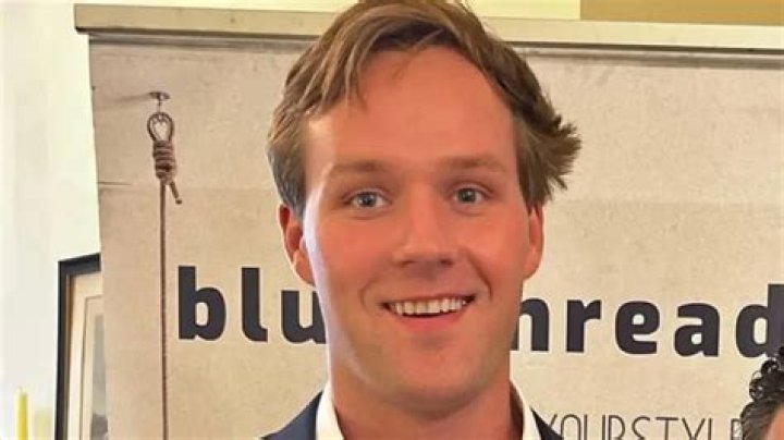 Buckley Carlson