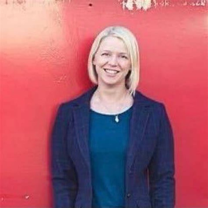 Caroline Ayres