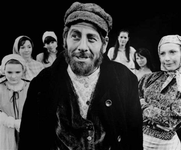 Chaim Topol