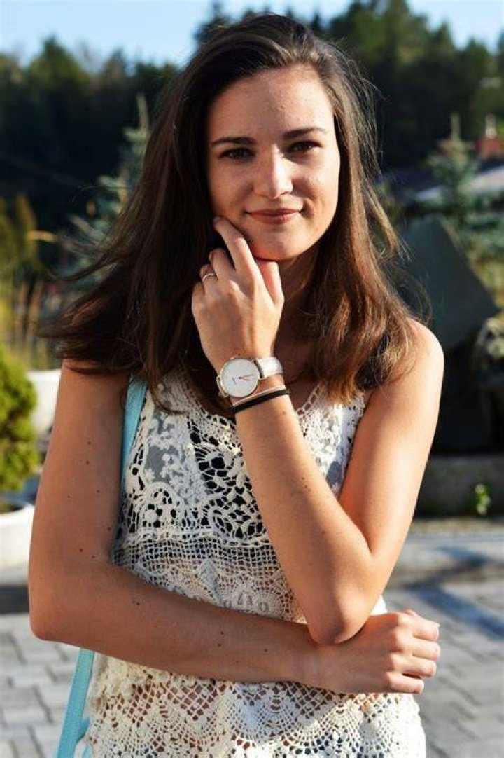 Chloe Angelides