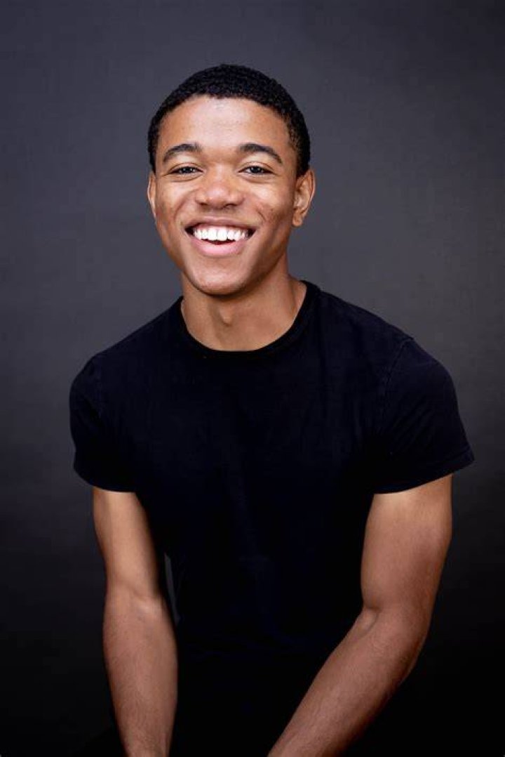 Christopher Lewis