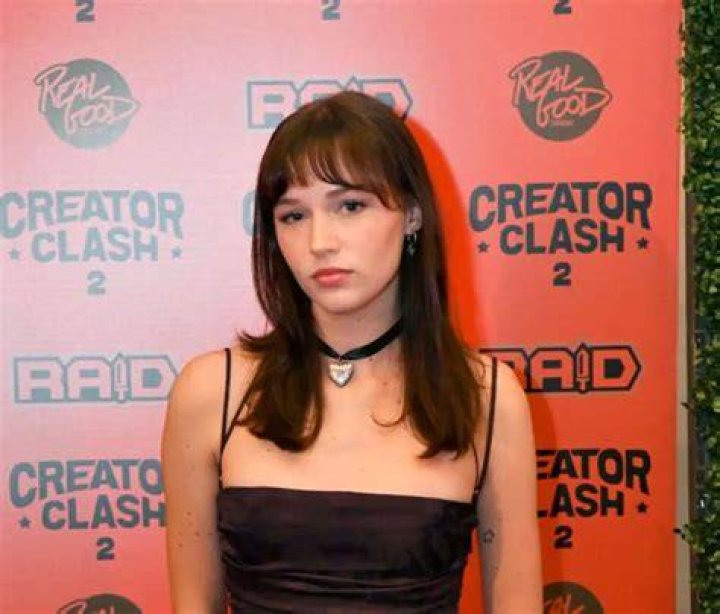 Claire Drake Net Worth