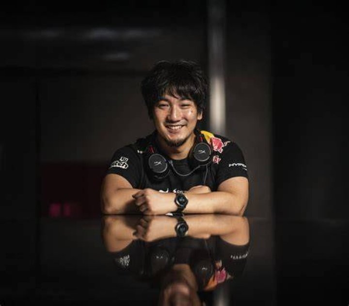 Daigo Umehara Net Worth 2024