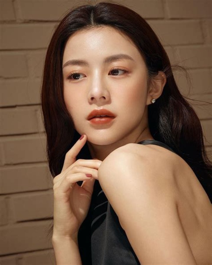 Go Yoon