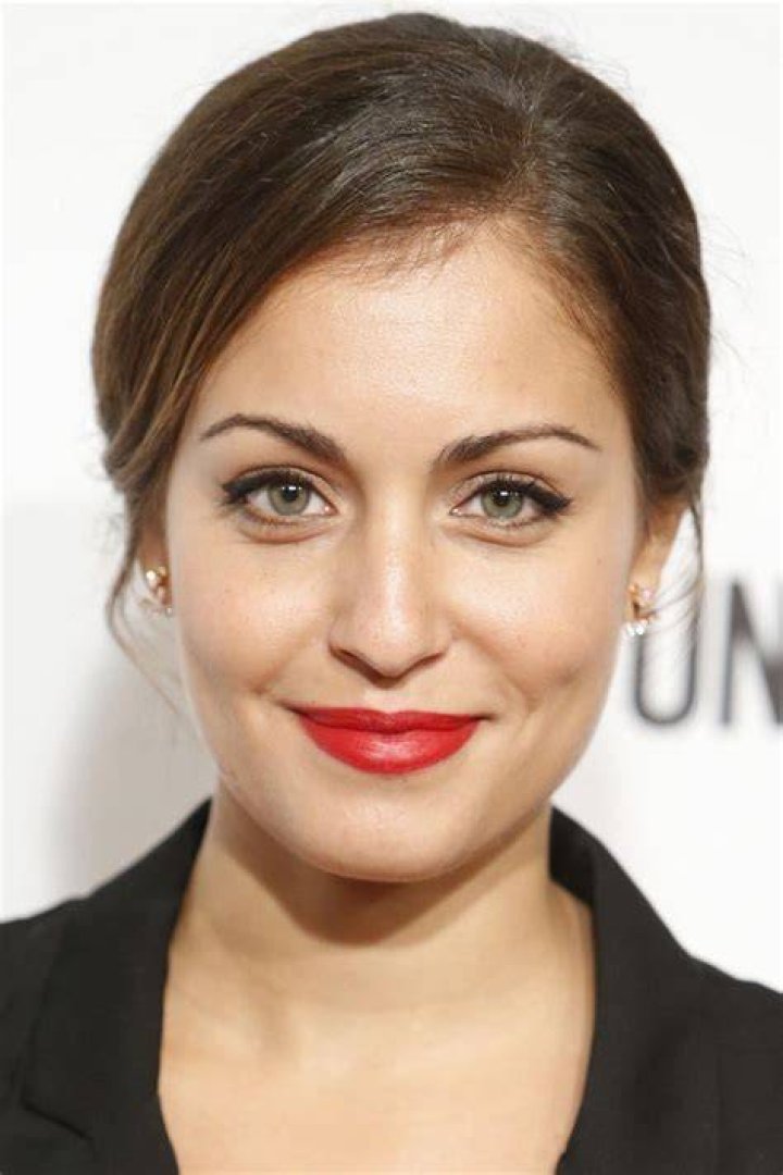 Hiba Abouk