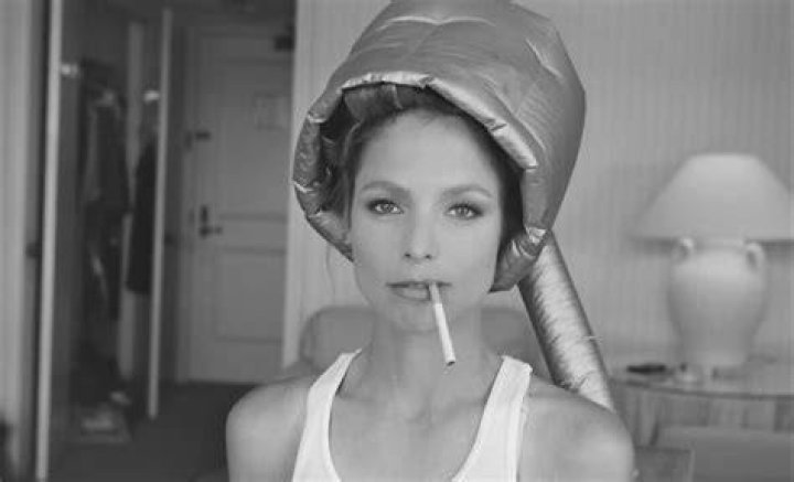 Kelly Curtis