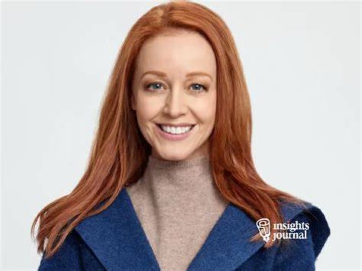 Lindy Booth Net Worth