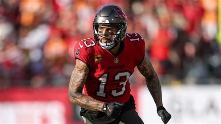Mike Evans' Wife Ashli Dotson