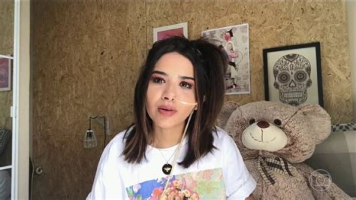 Nara Almeida
