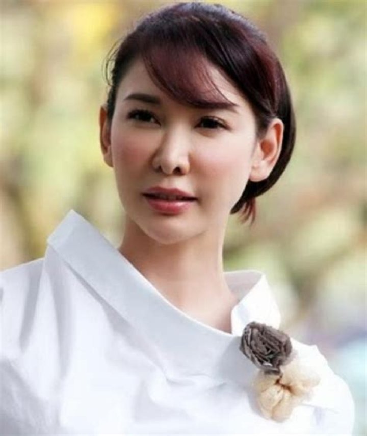 Nasha Aziz