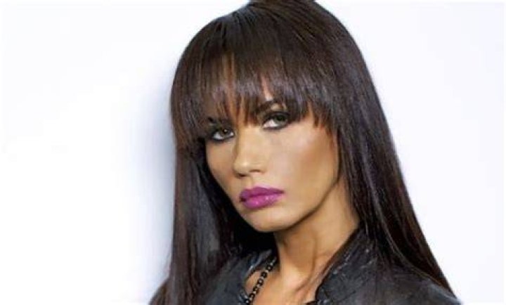 Oana Zavoranu Net Worth