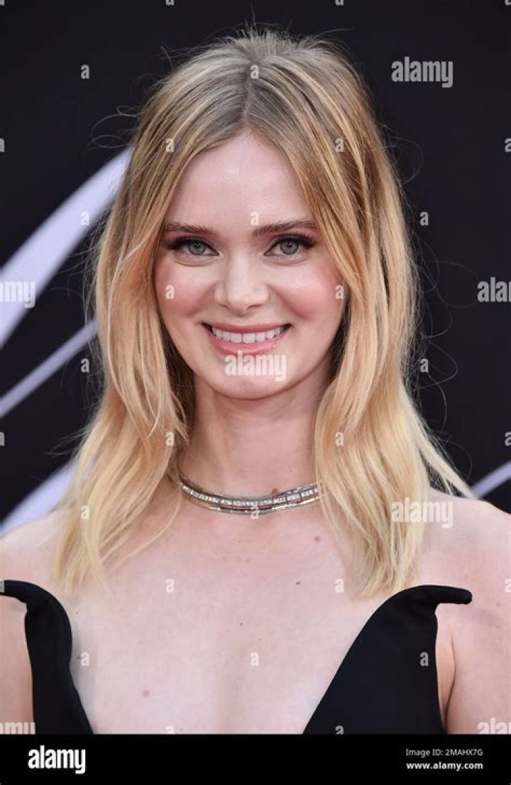 Sara Paxton
