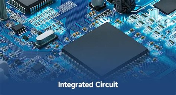What does an integrated circuit do?